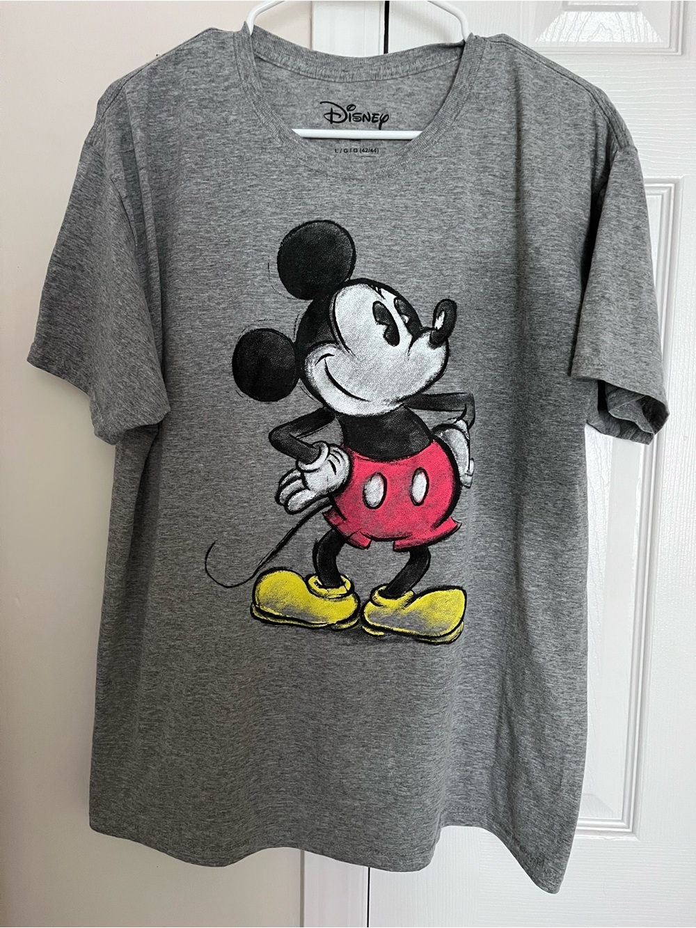 Disney Vintage Mickey Mouse Graphic Tee Heather Gray size large 42/44